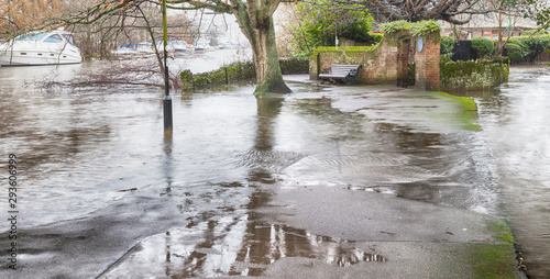 River Avon major flood 2014 Tableau sur Toile
