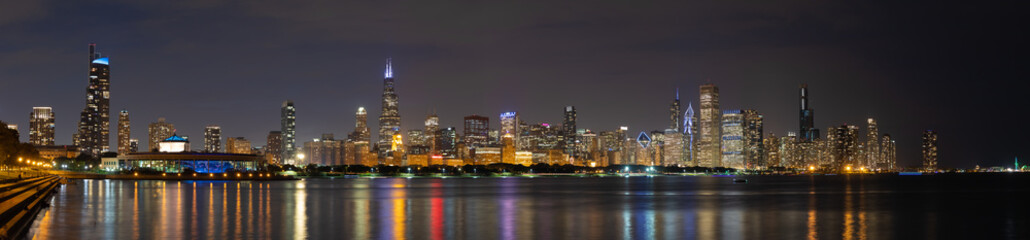 Fototapete - Chicago downtown buildings skyline evening night