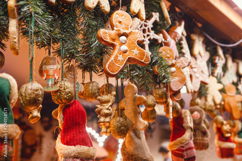 Cuadros en Lienzo Christmas decorations at Christmas market stall in Berlin Germany