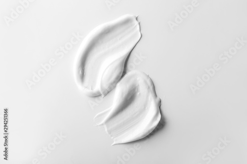 Cuadros en Lienzo Natural cream on white background
