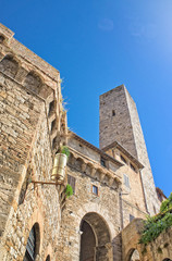 Wall Mural - Alley in the medieval town of San Gimignano - Tuscany Italy