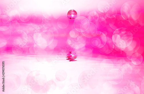 fondo rosa de una gota de agua
