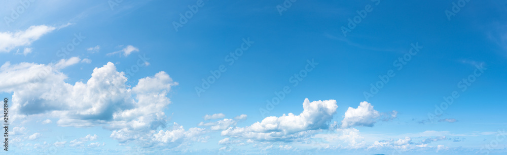 Panoramic fluffy cloud in the blue sky - obrazy, fototapety, plakaty 