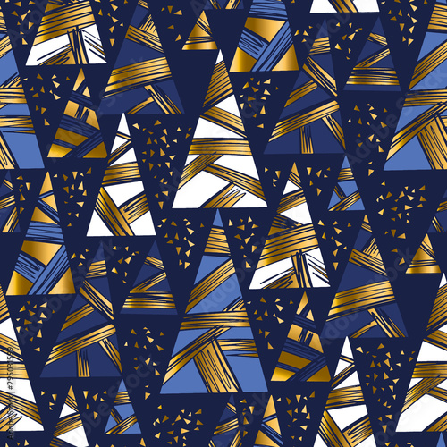Luxury Christmas tree geometric seamless pattern