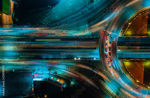 Fotografía Modern Clever transportation with Expressway top aerial view, highway Road traffic an important infrastructure, Road and Roundabout