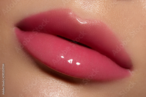 close up macro red lips Poster Mural XXL