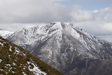 Wall Mural - mountains in winter