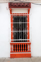 Canvas Print - Typical Latin American colonial window in Cartagena, Colombia