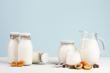 Wall Mural - Arrangement of jugs and fruit