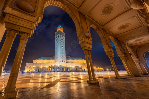 Fotomural The Hassan II Mosque is a mosque in Casablanca, Morocco
