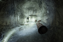 Dangerous Walk Through An Abandoned Chalk Mine That Could Collapse At Any Moment