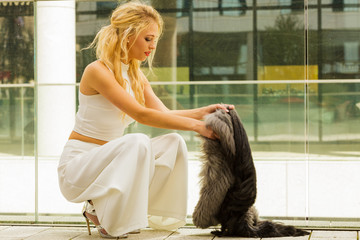 Woman wearing crop top and culottes