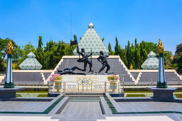 statues at museum sepuluh november, november 10th museum, historical tour in heroes monument park.