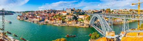 Fotografía Dom Luis I Steel Bridge on the Douro River in Porto, Portugal