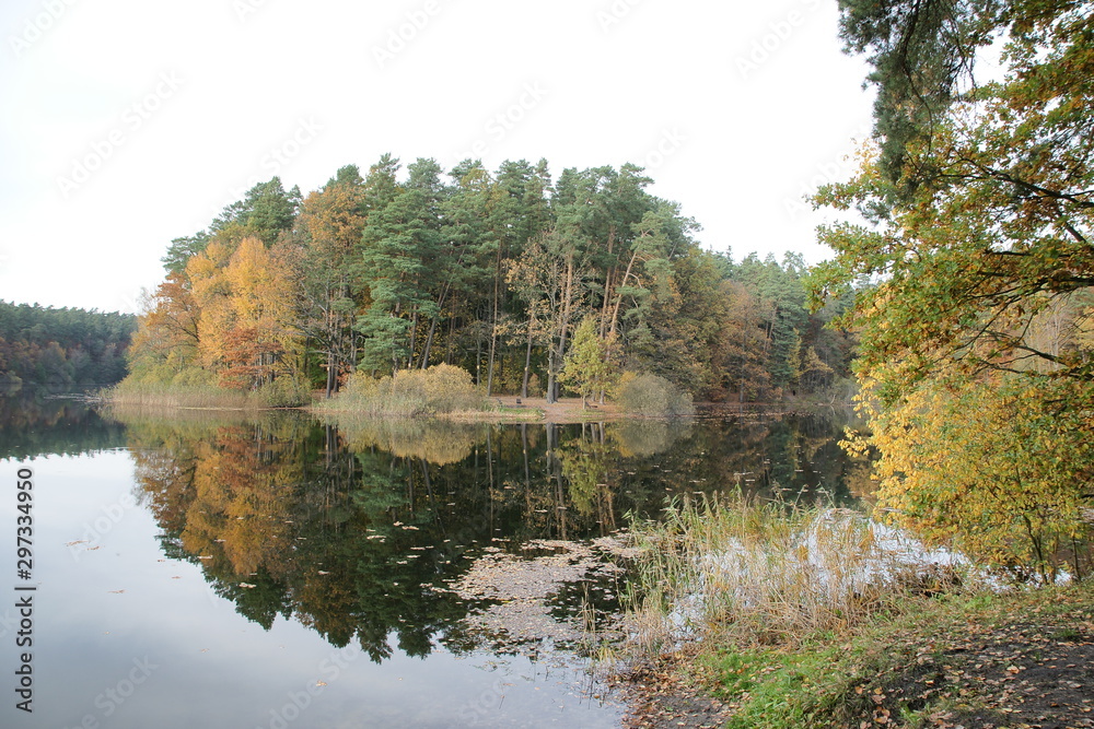Jezioro Długie w Olsztynie - obrazy, fototapety, plakaty 