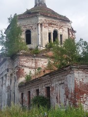 Wall Mural - Abandoned orthodox church in Russia