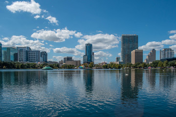 Wall Mural - Orlando, Florida. October 12, 2019. Panoramic view of building in dockside of Lake Eola Park in downtown area 1.