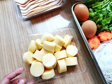 Suki Ingredients, Boiled Vegetables, Green Leafy Vegetables, Parsley, Lemon, Sliced ​​pork, Tofu, Chicken Eggs, Carrots, Vermicelli