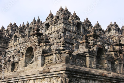 ジャワ島 ジョグジャカルタ ボロブドゥール寺院遺跡 方形壇回廊 Stock Photo Adobe Stock