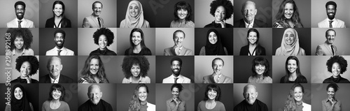 Fotografía Group of 9 beautiful people in front of a background