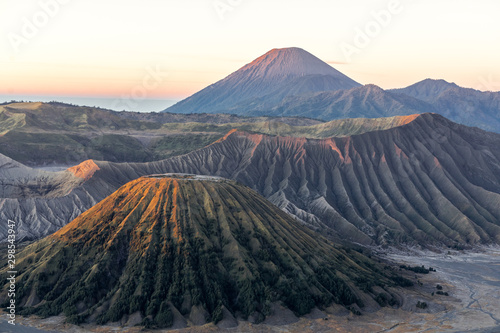 Fotomural Bromo Volcano Group Is a natural tourist attraction with beautiful scenery Is in