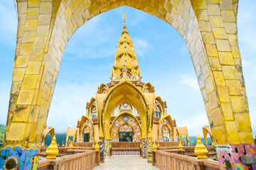 Wall Mural - Wat Pha Sorn Kaew temple