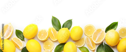 Ripe lemons on white background Tableau sur Toile