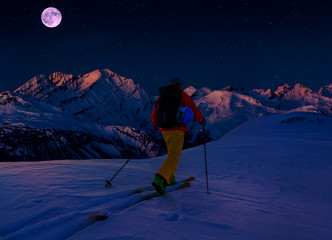 Fototapete - Scenic night backcountry ski panorama sunset landscape of Crans-Montana range in Swiss Alps mountains with peak in background, Verbier, Switzerland.