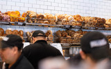 Fototapeta Nowy Jork - Bakery bagel shop