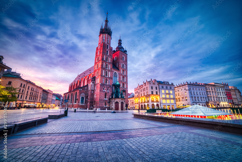 St. Mary's Basilica on the Krakow Main Square at Dusk, Krakow - obrazy, fototapety, plakaty 