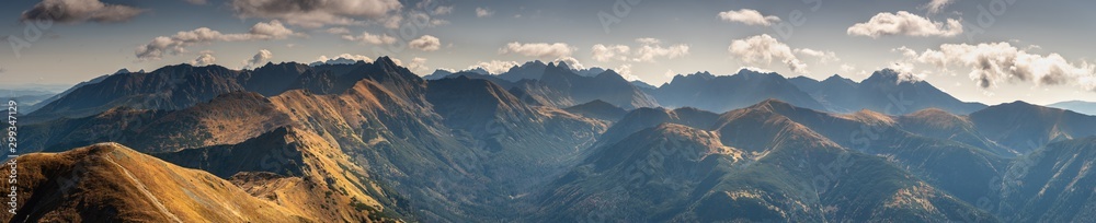 Beautiful autumn panorama landscape with a view of the Tatra Mountains - obrazy, fototapety, plakaty 