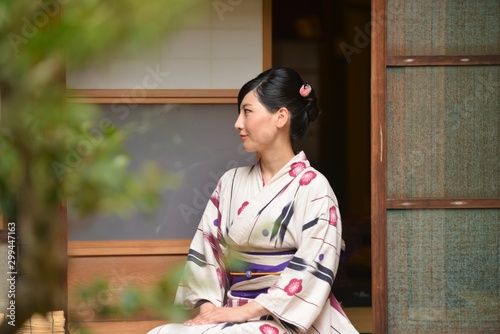 美しい日本人女性の浴衣姿stock Photo Adobe Stock