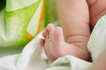 toe of newborn baby