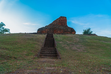 Meru Brahmathat. This building is locate 100 metres to the southeast of Prasat Phimai. .It is the large brick chedi that stands on an eastern mound.