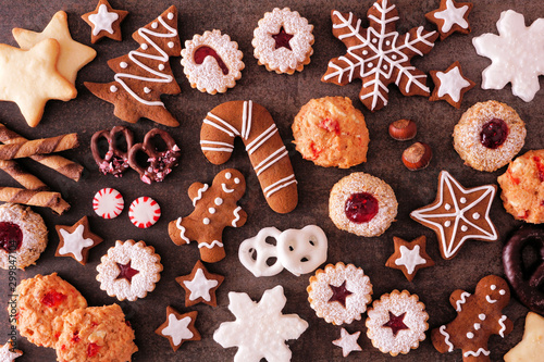 Cuadros en Lienzo Variety of Christmas cookies and sweets