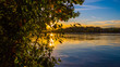 Herbststimmung mit Sonnenuntergang über der Donau