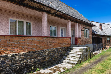 Canvas Print - Rural house in Sapanta village in Romania