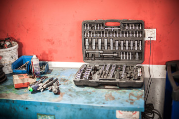 Mechanic tool set in auto vulcanizing and vehicle service workshop