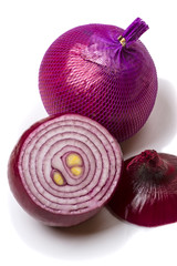 Wall Mural - Mesh packaging and red onions