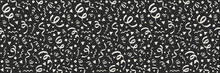 Carnaval Party Seamless Texture With Colorful Serpentines. Vector