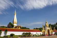 วัดพระธาตุพนมวรมหาวิหาร Wat Phra That Phanom