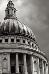 Wall Mural - monochrome detail view of the exterior of st paul's cathedral on an overcast cloudy day in london, e