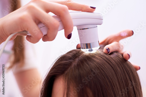 Fotomural Diagnostic complex for microscopic examination of hair and skin of the scalp