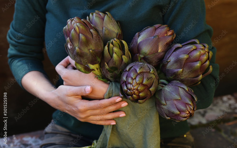 natural purple vegetables artichokes for salad and canning - obrazy, fototapety, plakaty 