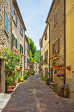 Fototapeta Na drzwi -  Italian street in a small provincial town of Tuscan