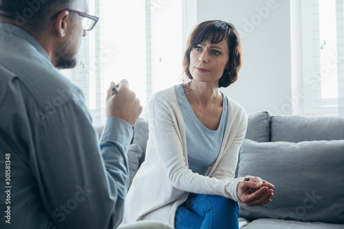 Psychologist appointment in office