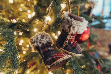 Wall Mural - Close-up of Christmas tree branches with decorations