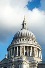 Wall Mural - scenic sunny view of st paul's cathedral under blue sky with clouds in london, england, uk
