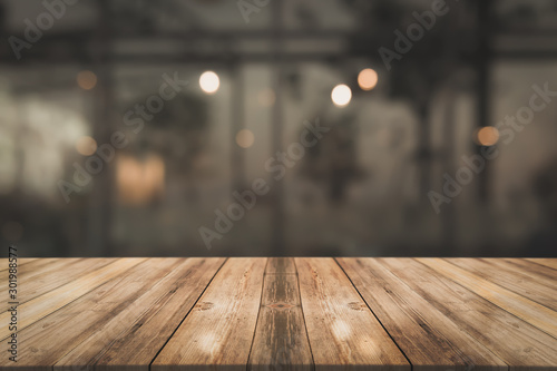 Fotografía 3D Rendering, Wooden top table with bokeh light effect and blur restaurant on ba