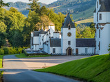 Fototapeta Lawenda - Perthshire / Szkocja - 25 sierpień 2019: Zamek Blair w sierpniowy słoneczny dzień
